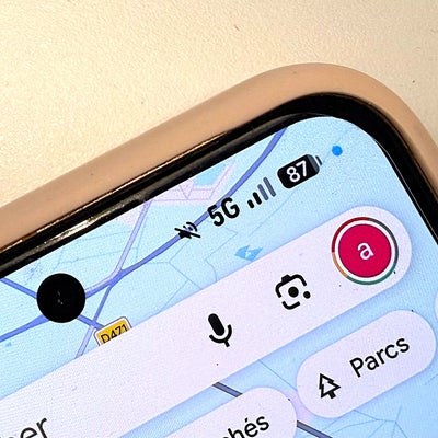 Téléphone : à quoi correspond le point bleu ?