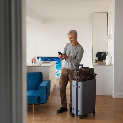 Week-ends prolongés : partez l'esprit léger avec SFR Maison Sécurisée