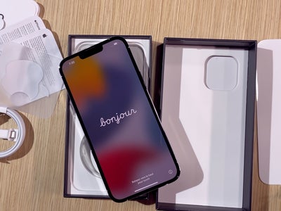 En vidéo - Découvrez l'iPhone 13, qui vient d'arriver chez SFR