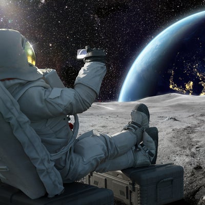 Il sera bientôt possible d'accéder à Netflix depuis… la Lune