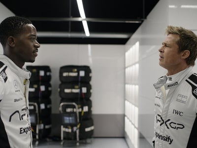 F1 : le film avec Brad Pitt en pilote de Formule 1 est désormais disponible sur Canal+