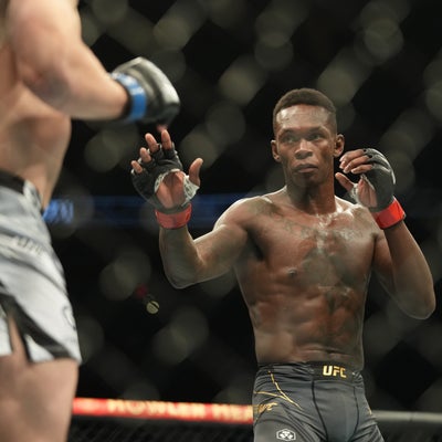 Adesanya vs Pyfer : comment suivre l’UFC Fight Night ?