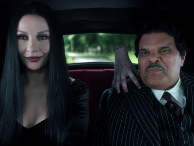 La Famille Addams, Mercredi... À quel âge regarder les films et les séries ?