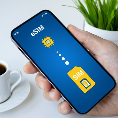 Comment passer d'une carte SIM à une eSIM ?