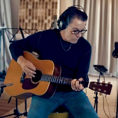 Francis Cabrel : sa nouvelle chanson riche en émotions