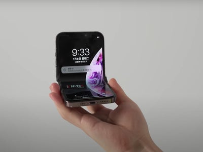 Avant Apple, un ingénieur invente l'iPhone pliable