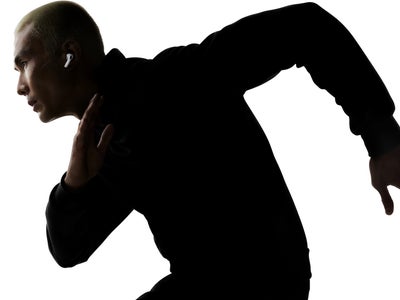 Comment activer le suivi cardiaque avec les AirPods Pro 3 ?