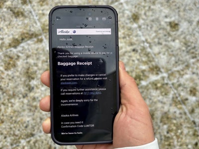 Insolite : un iPhone retrouvé intact après avoir été expulsé d'un avion