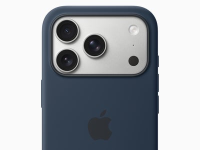 Cyber Monday : l'iPhone 17 Pro Max jusqu'à 360€ moins cher chez SFR