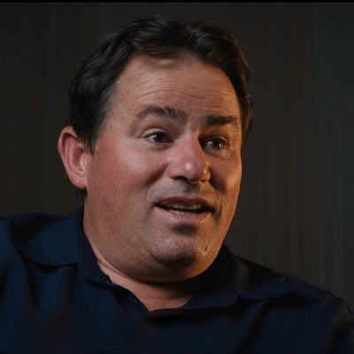 Trust Me - Le Faux Prophète sur Netflix : qui est Samuel Bateman et qu'est-il devenu ?