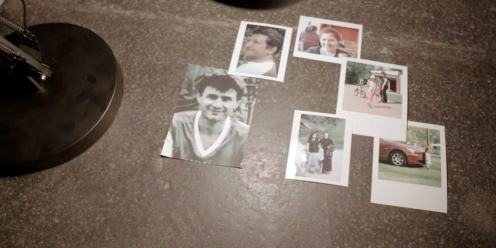 Des clichés de la famille Al-Hilli ainsi que du cycliste Sylvain Mollier, assassinés à Chevaline le 5 septembre 2012.