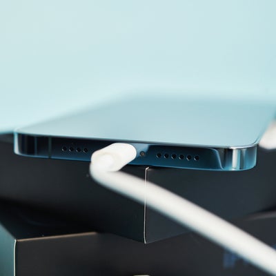 Quel chargeur utiliser pour un iPhone ?