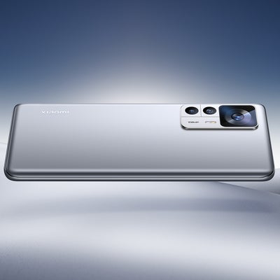 Black Friday : avalanche de smartphones à 1 euro chez SFR