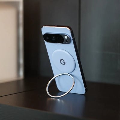 Pixel : bientôt des batteries amovibles sur les smartphones de Google ?