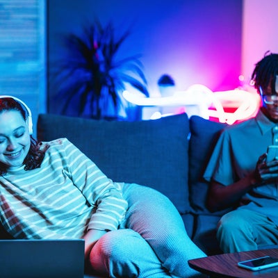 Bluetooth, Wi-Fi, connexion 2,4 GHz : quelles différences et lequel choisir selon ses besoins ?