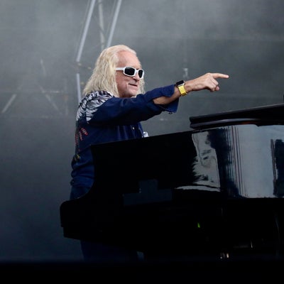 Michel Polnareff revient avec un nouvel album… et un avatar