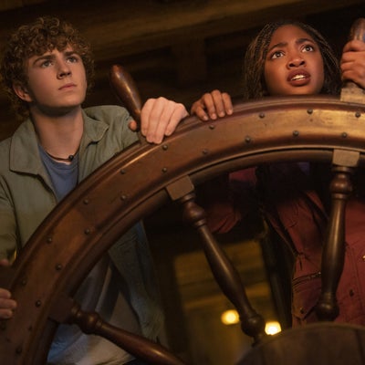 Percy Jackson et les Olympiens sur Disney+ : la série aura-t-elle droit à une saison 3 ?