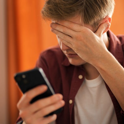 Virus présent sur les smartphones neufs : ce qu'il faut savoir et comment s'en prémunir