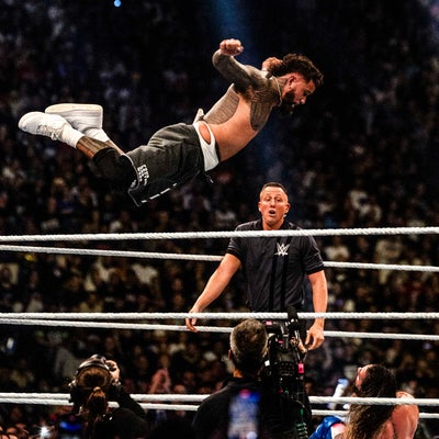 WWE Night of Champions 2026 : à quelle heure et sur quelle chaîne suivre l’événement en direct ?