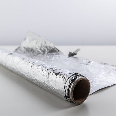 Papier d’aluminium derrière la box : cette astuce wifi fonctionne-t-elle vraiment ?