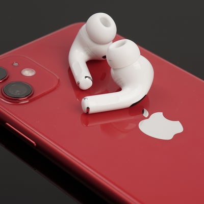Bon plan : -80€ sur les AirPods pour l'achat d'un iPhone chez SFR