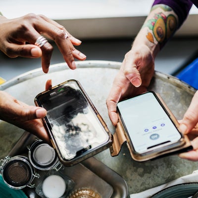 iPhone : comment donner le mot de passe wifi sans le dicter ?