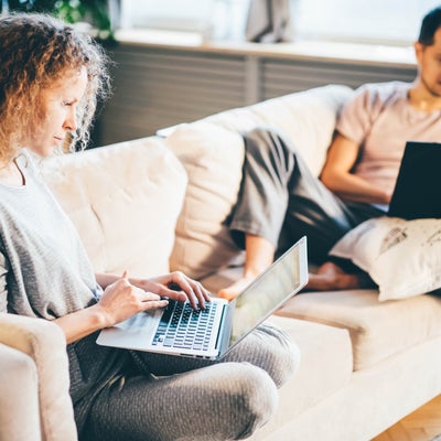 ADSL et fibre : 2 mois offerts avec la box SFR