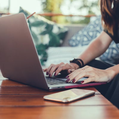 Obtenez la fibre et un forfait 90 Go 4G+ pour 21€/mois chez SFR