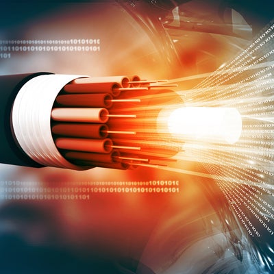Pourquoi la fibre optique est plus rapide ?