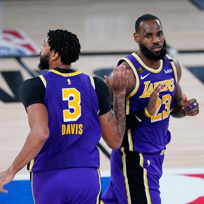 NBA : les Lakers et les Clippers foncent en demi-finales de Conférence