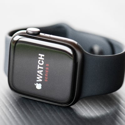 Bon plan : 180 euros de réduction sur l'Apple Watch chez SFR !