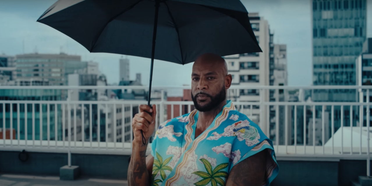 Après le hit ''6G'', Booba a annoncé ''Ad Vitam Aeternam'', son nouvel album, disponible ce vendredi 9 février sur Deezer.