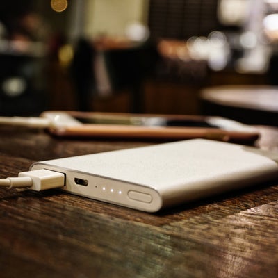 Comment bien choisir sa batterie externe ?