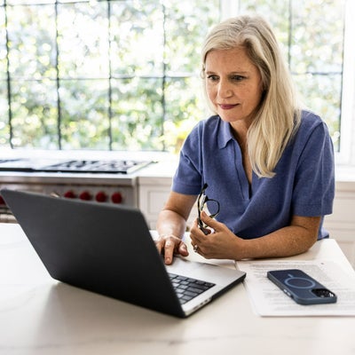 Arnaques en ligne : comment repérer les faux sites administratifs ?