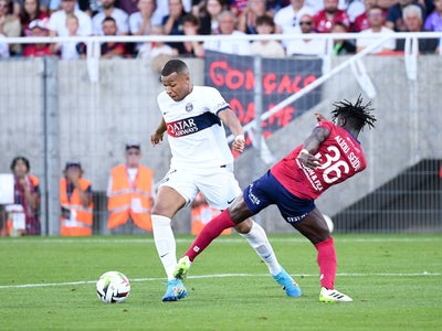 Découvrez le bouquet DAZN chez SFR