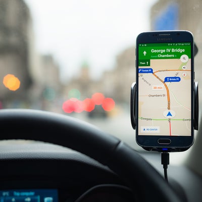 Comment utiliser Google Maps sans connexion satellite ?