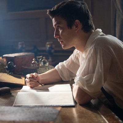 La Chronique de Bridgerton : Netflix dévoile les titres des épisodes de la saison 4