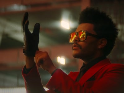 Blinding Lights de The Weeknd, la chanson de tous les records