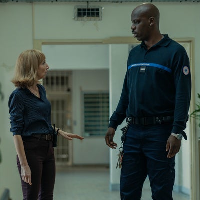 SURVEILLANT ! : Jean-Pascal Zadi et Audrey Lamy réunis dans une série comique sur Disney+