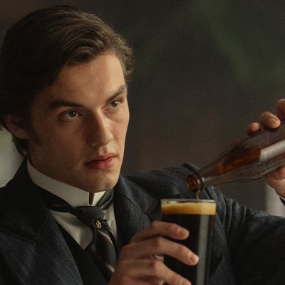 House of Guinness sur Netflix : l'histoire vraie derrière la série du créateur de Peaky Blinders