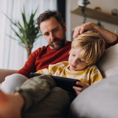 Quel temps d'écran est recommandé selon l'âge des enfants ?