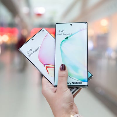 Black Friday : faites le plein de smartphones à 1 euro chez SFR