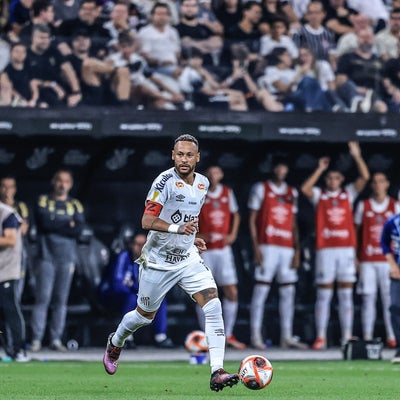 Neymar : le Brésilien pourrait-il revenir au PSG ?