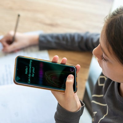 Une première loi pour protéger les plus jeunes des IA génératives vient de tomber