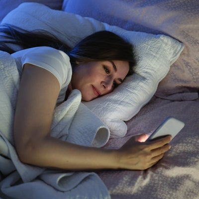 Voici à quelle heure couper son smartphone pour avoir un sommeil parfait