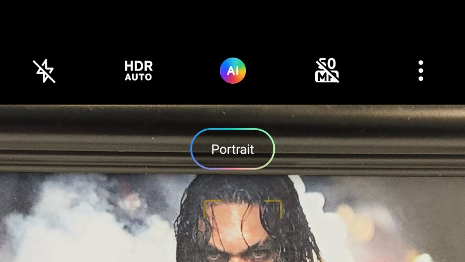Les boutons du mode Photo de l'OPPO Reno8 permettent de facilement utiliser toutes ses fonctions