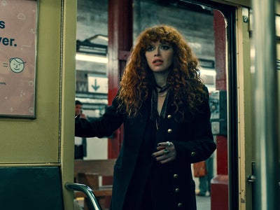 Poupée Russe : la saison 2 est maintenant disponible sur Netflix