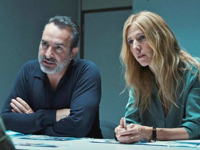 Novembre : où (re)voir le film avec Jean Dujardin ?