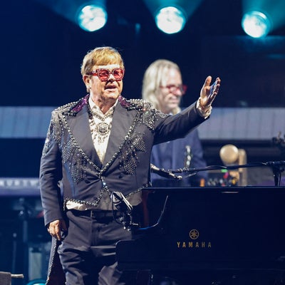 Elton John : la légende la pop dévoile son nouvel album
