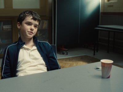 Adolescence : la nouvelle mini-série thriller débarque sur Netflix